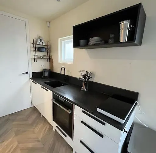 Renovated&private Tinyhouse Short